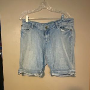 Arizona Jean Shorts - 13